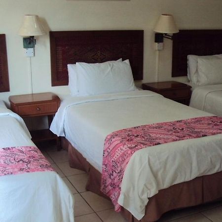 Seapark Condotel Hotel Kota Kinabalu Habitación foto